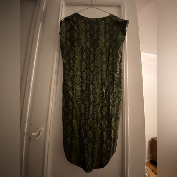 Anthropologie Yinka Green Snakeskin Print Tunic Dress - Picture 8 of 8